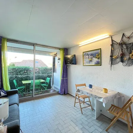 Studio Cabine Avec Piscine Au Grau Du Roi *