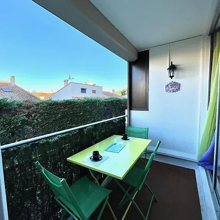 Studio Cabine Avec Piscine Au Grau Du Roi Daire *